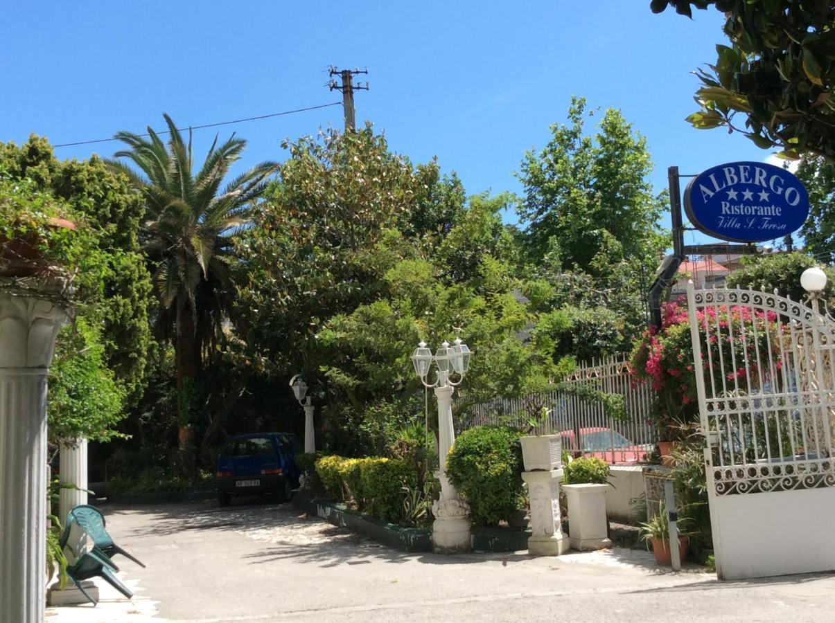 Albergo Santa Teresa Torre del Greco Buitenkant foto